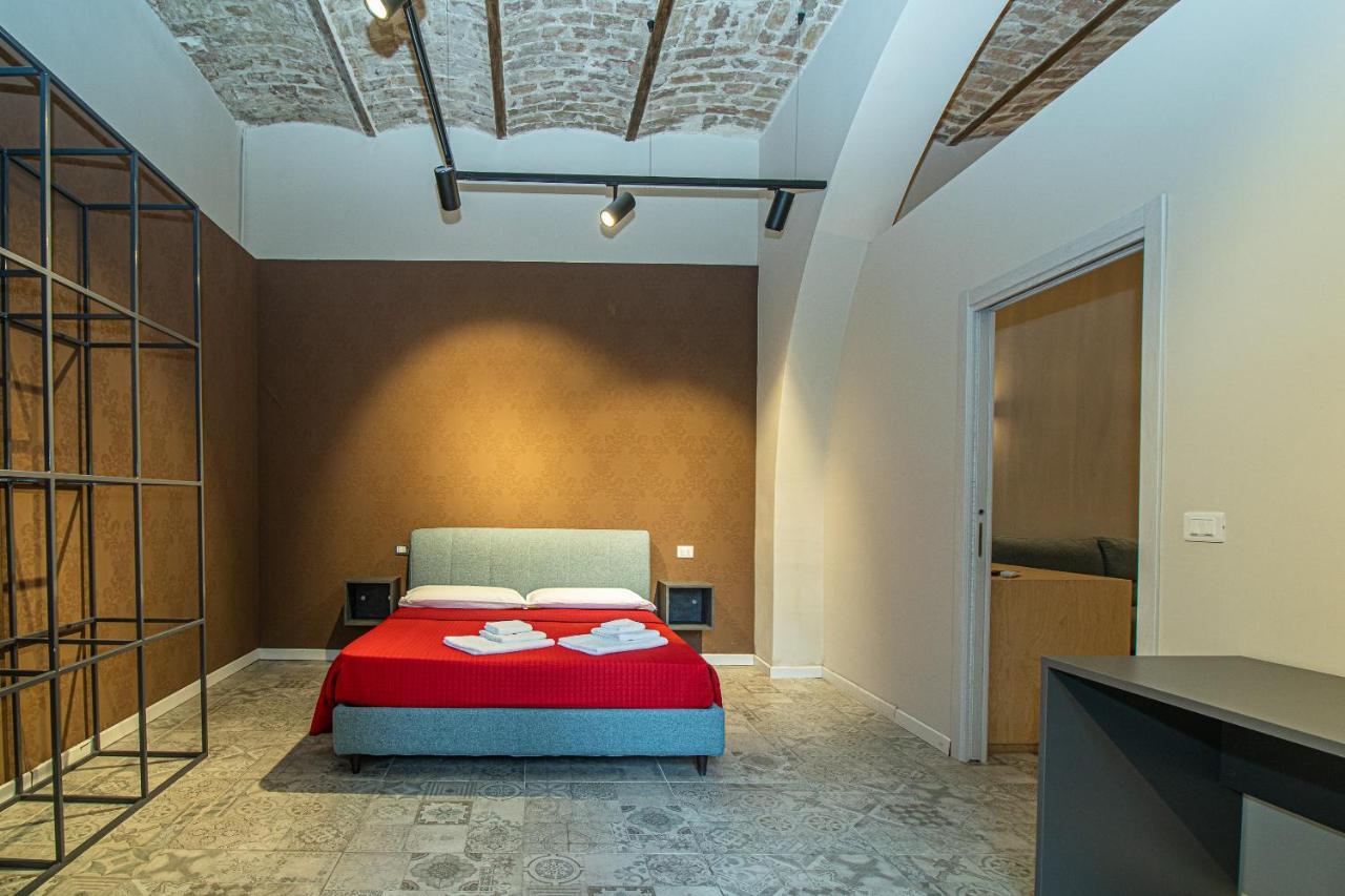 Suebi Rooms And Appartament Термолі Екстер'єр фото