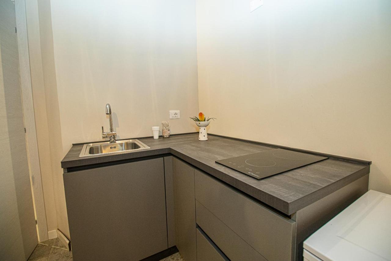 Suebi Rooms And Appartament Термолі Екстер'єр фото