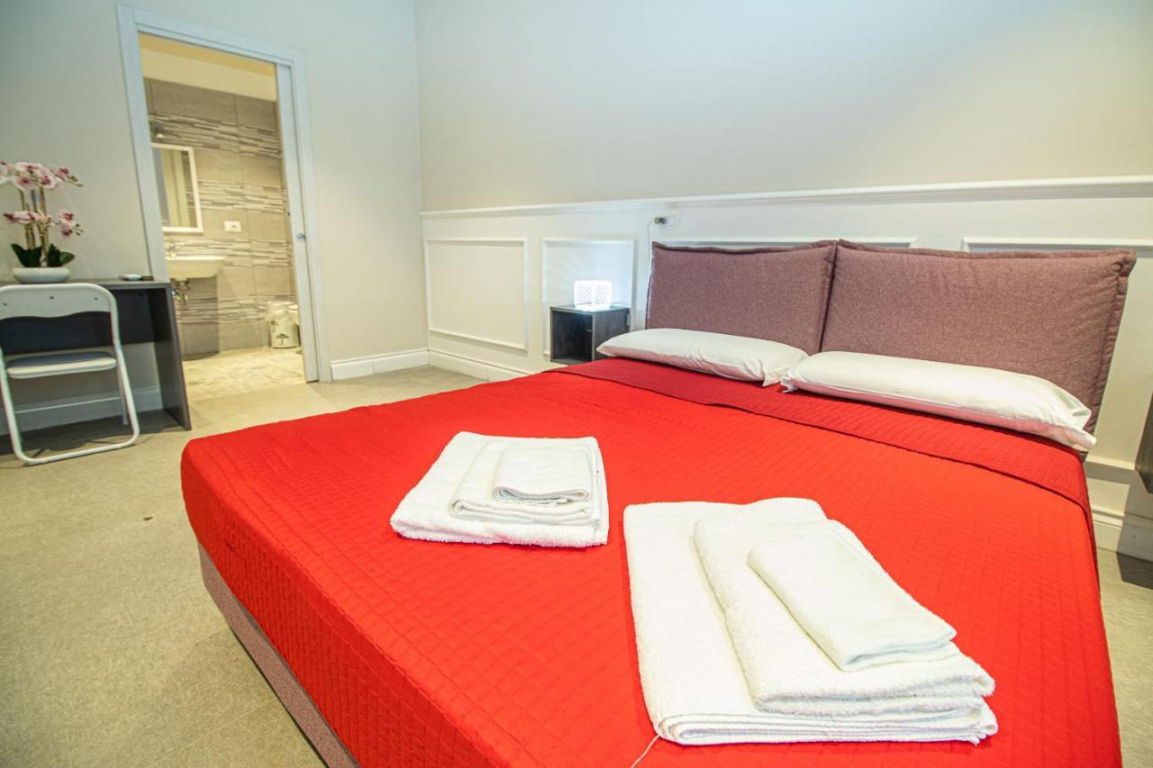 Suebi Rooms And Appartament Термолі Екстер'єр фото