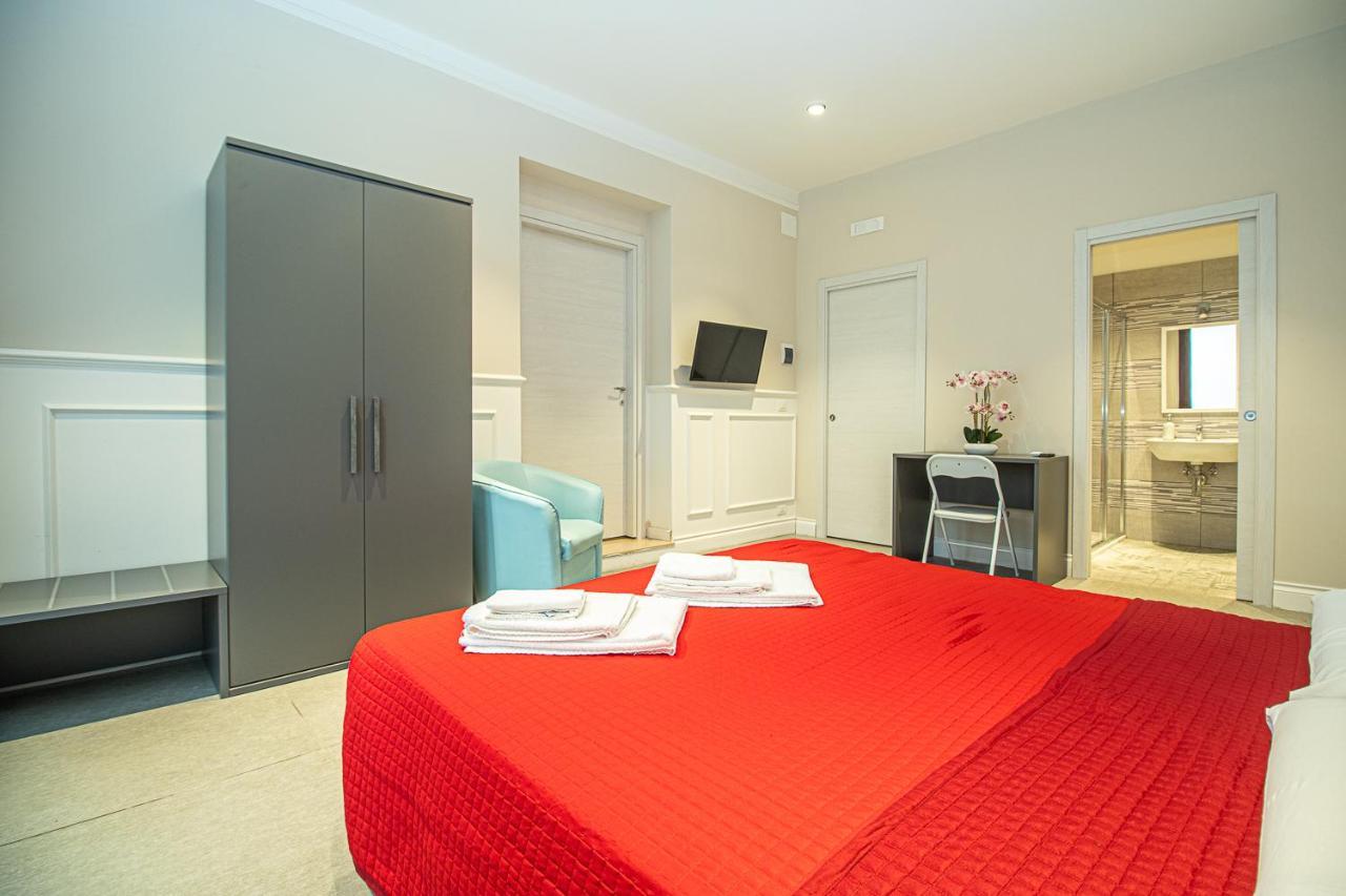 Suebi Rooms And Appartament Термолі Екстер'єр фото
