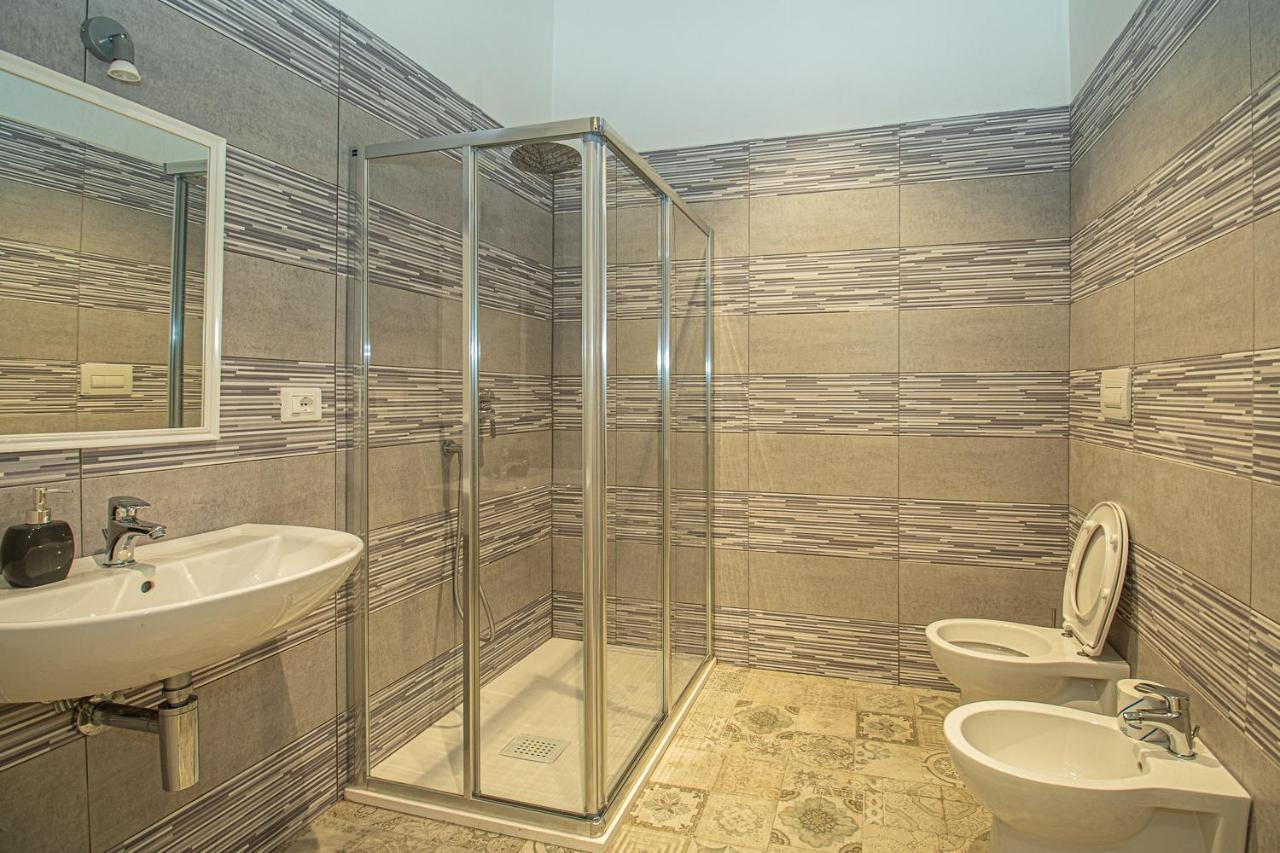 Suebi Rooms And Appartament Термолі Екстер'єр фото