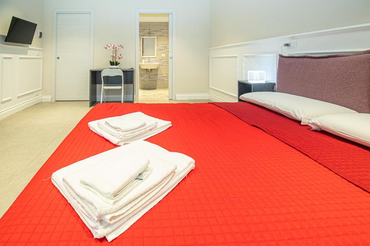 Suebi Rooms And Appartament Термолі Екстер'єр фото