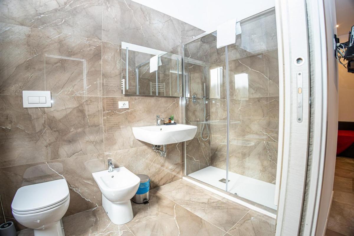 Suebi Rooms And Appartament Термолі Екстер'єр фото