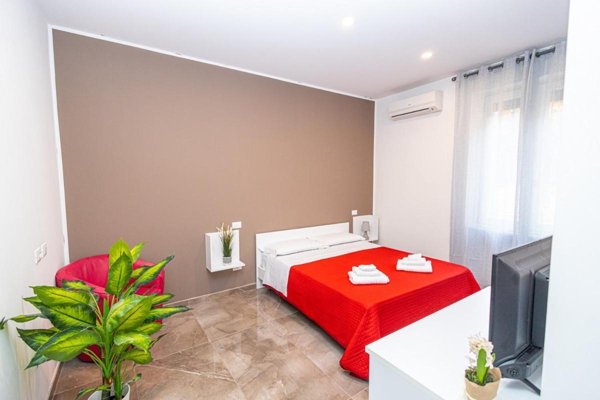 Suebi Rooms And Appartament Термолі Екстер'єр фото
