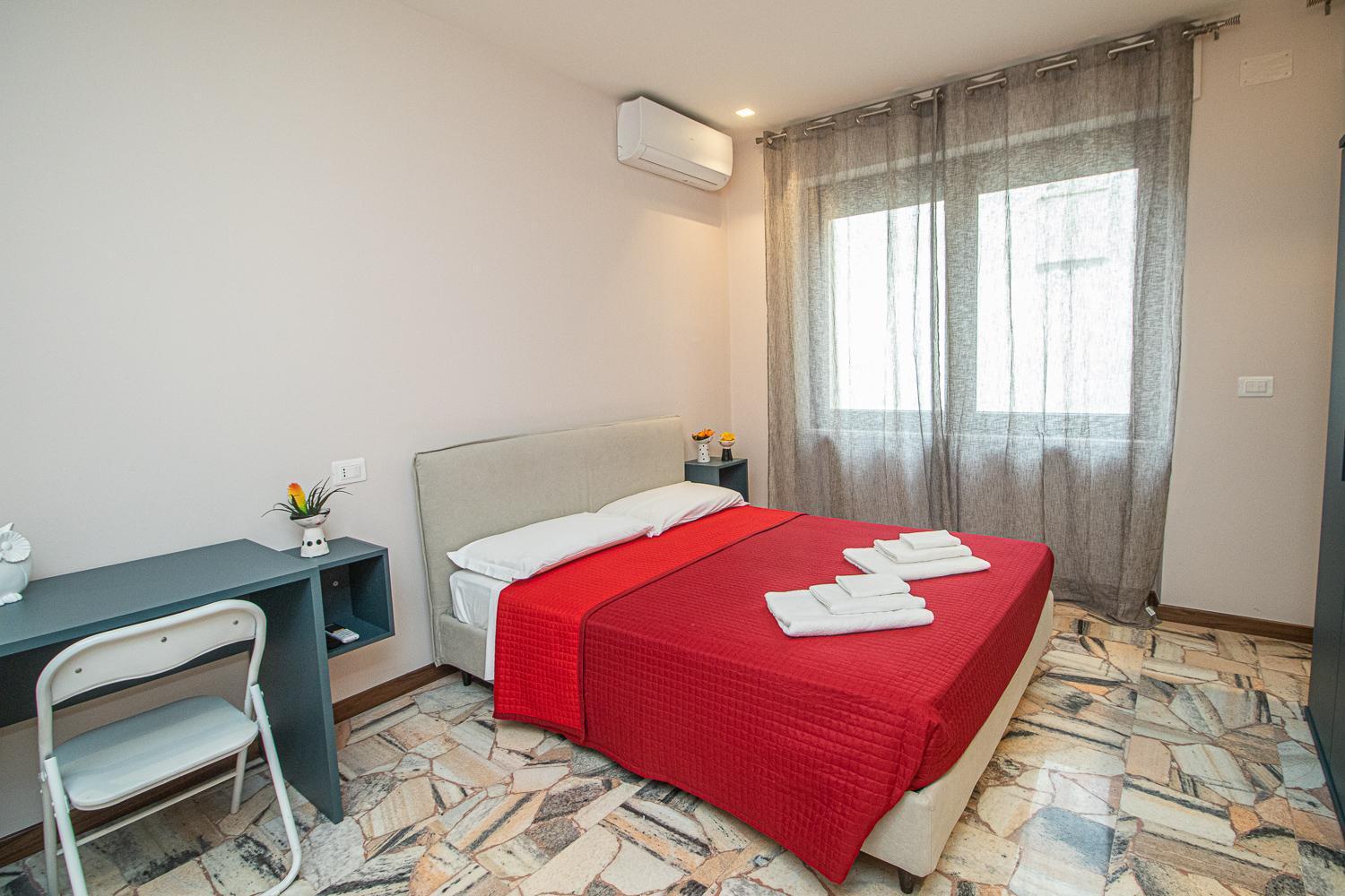 Suebi Rooms And Appartament Термолі Екстер'єр фото